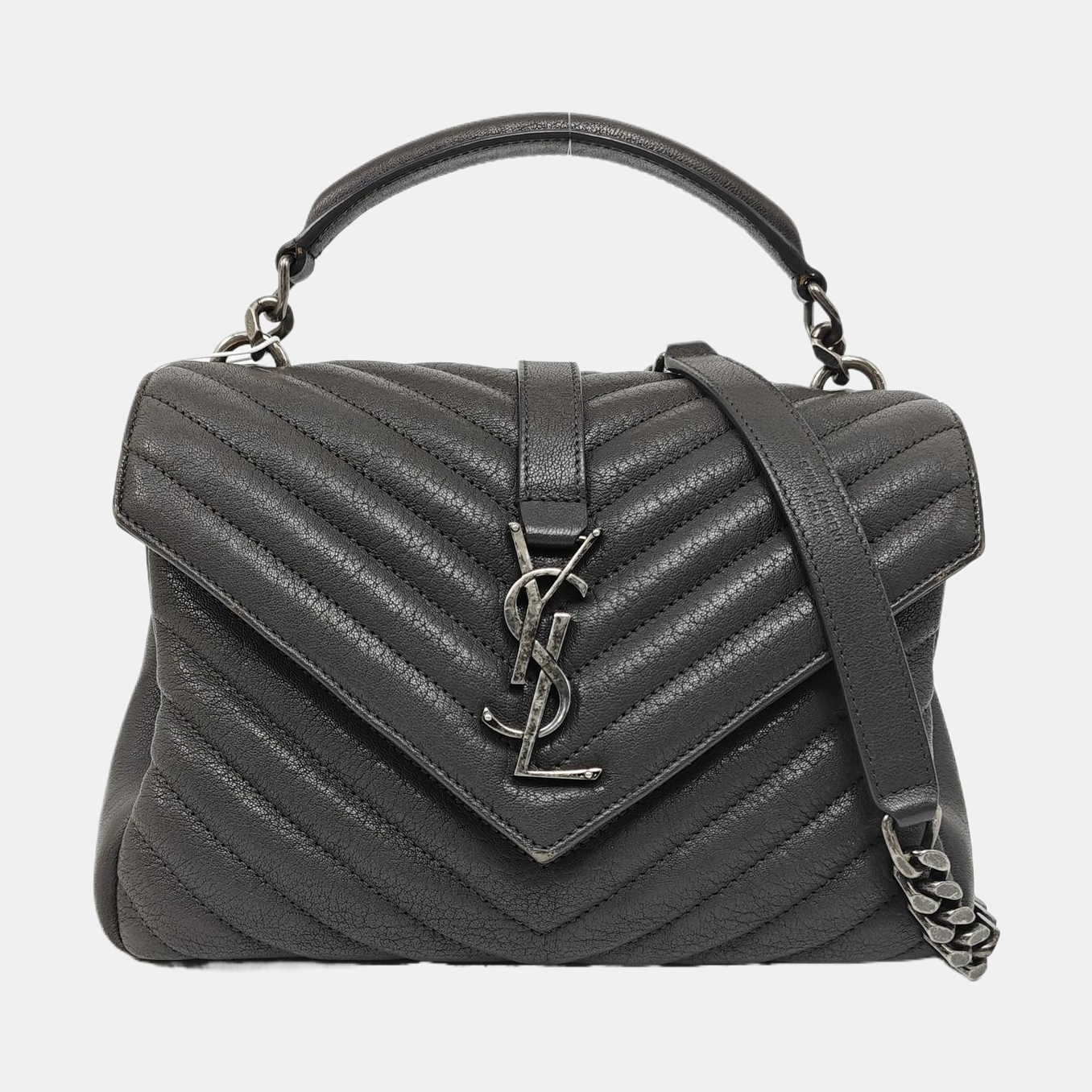 COLLEGE Medium Chevron Lambskin Gray