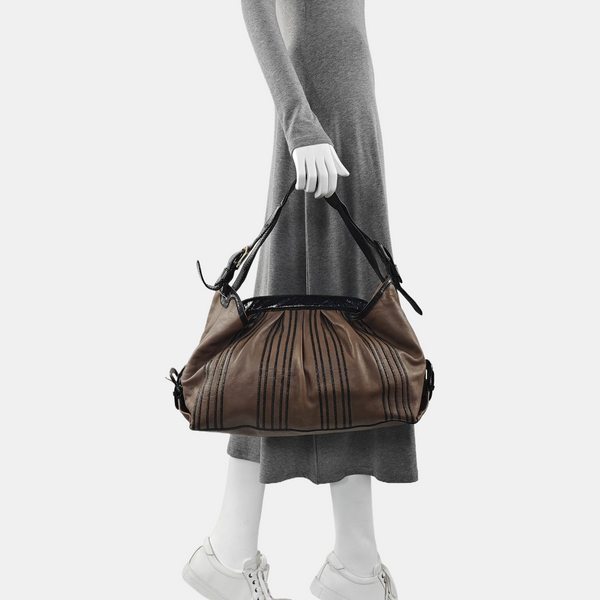 Bolso de mano de piel de ternera marrón