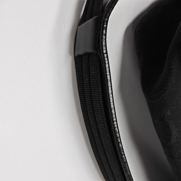 Canvas Black