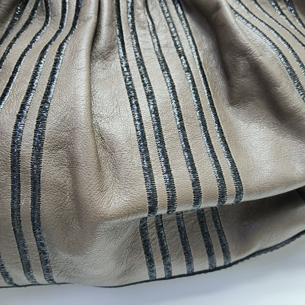 Bolso de mano de piel de ternera marrón