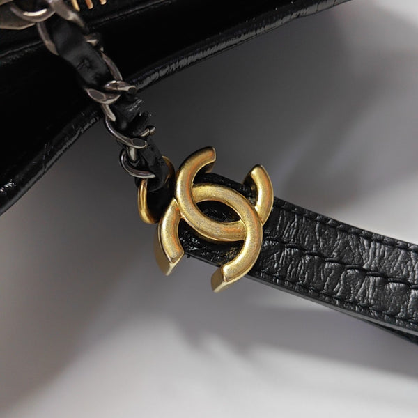 GABRIELLE Small Quilted Vintage Calf Black