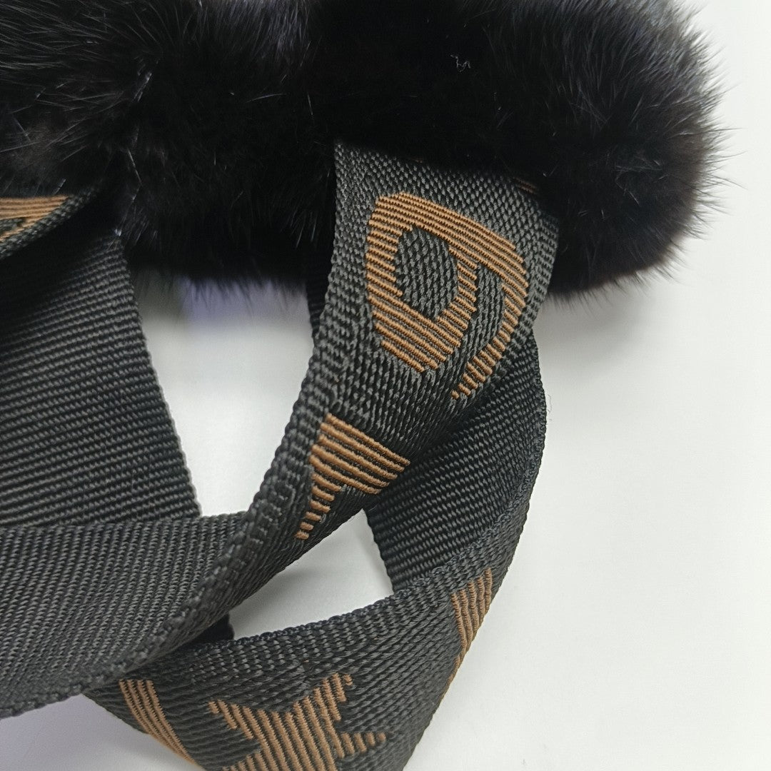 Bolso de mano de tela marrón
