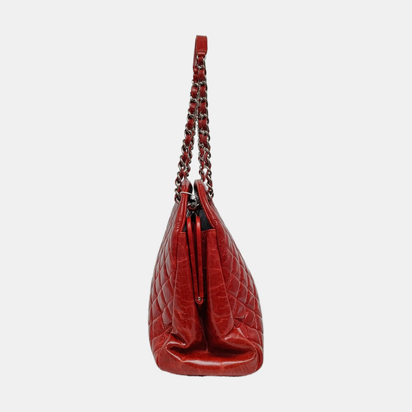 JUST MADEMOISELLE Medium Quilted Calfskin Red