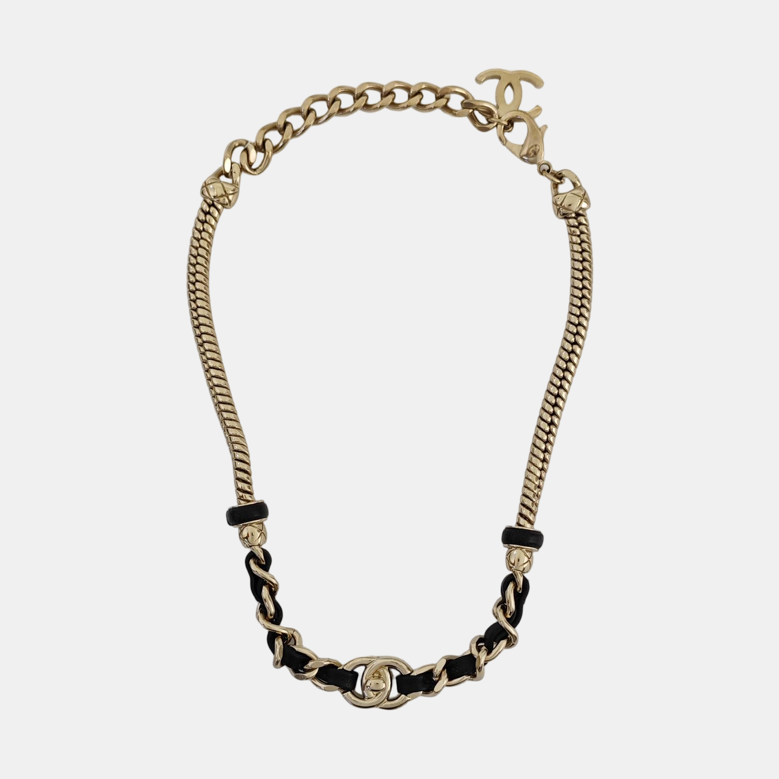 Authenticated pre-owned  Leather Gold-tone Metal Necklace - Necklace at Looply