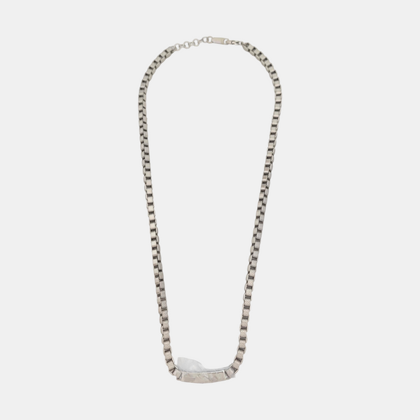 Authenticated pre-owned  Silver-tone Metal Necklace - Necklace at Looply