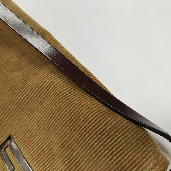 Bolso de mano de pana beige