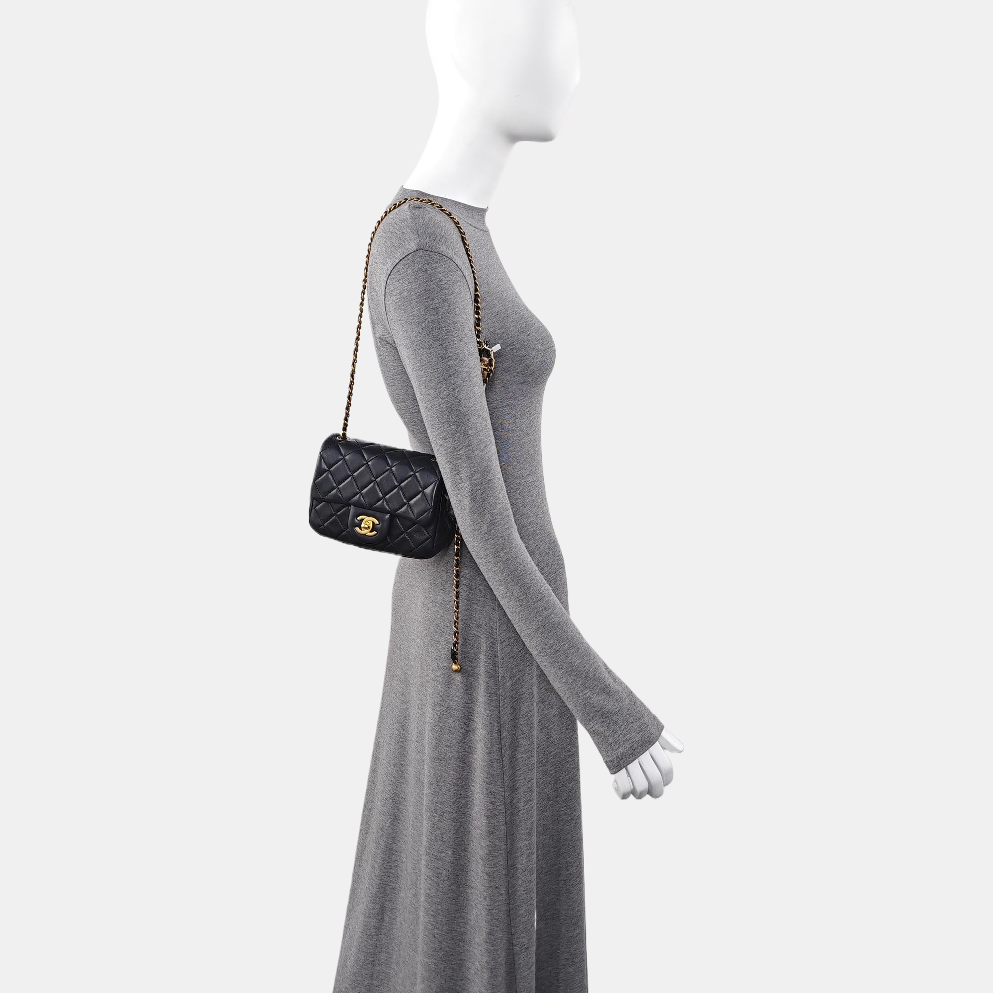CLASSIC FLAP Mini Quilted Lambskin Black