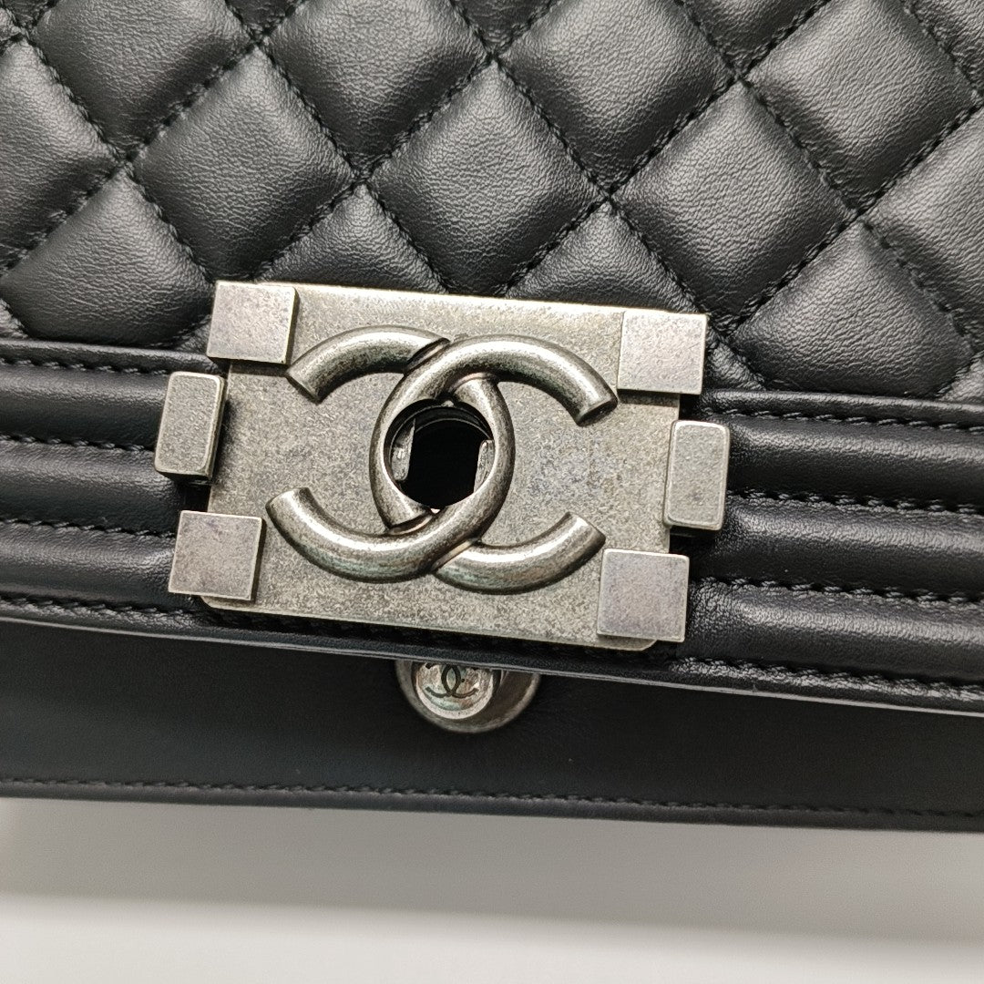 BOY CHANEL Small Quilted Grained Calfskin Black