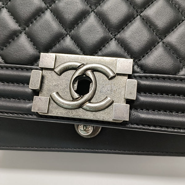 BOY CHANEL Small Quilted Grained Calfskin Black