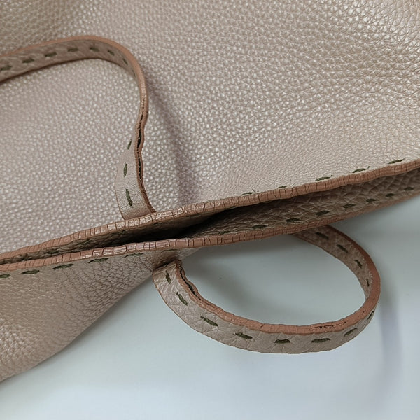 Calfskin Shoulder Bag Pink