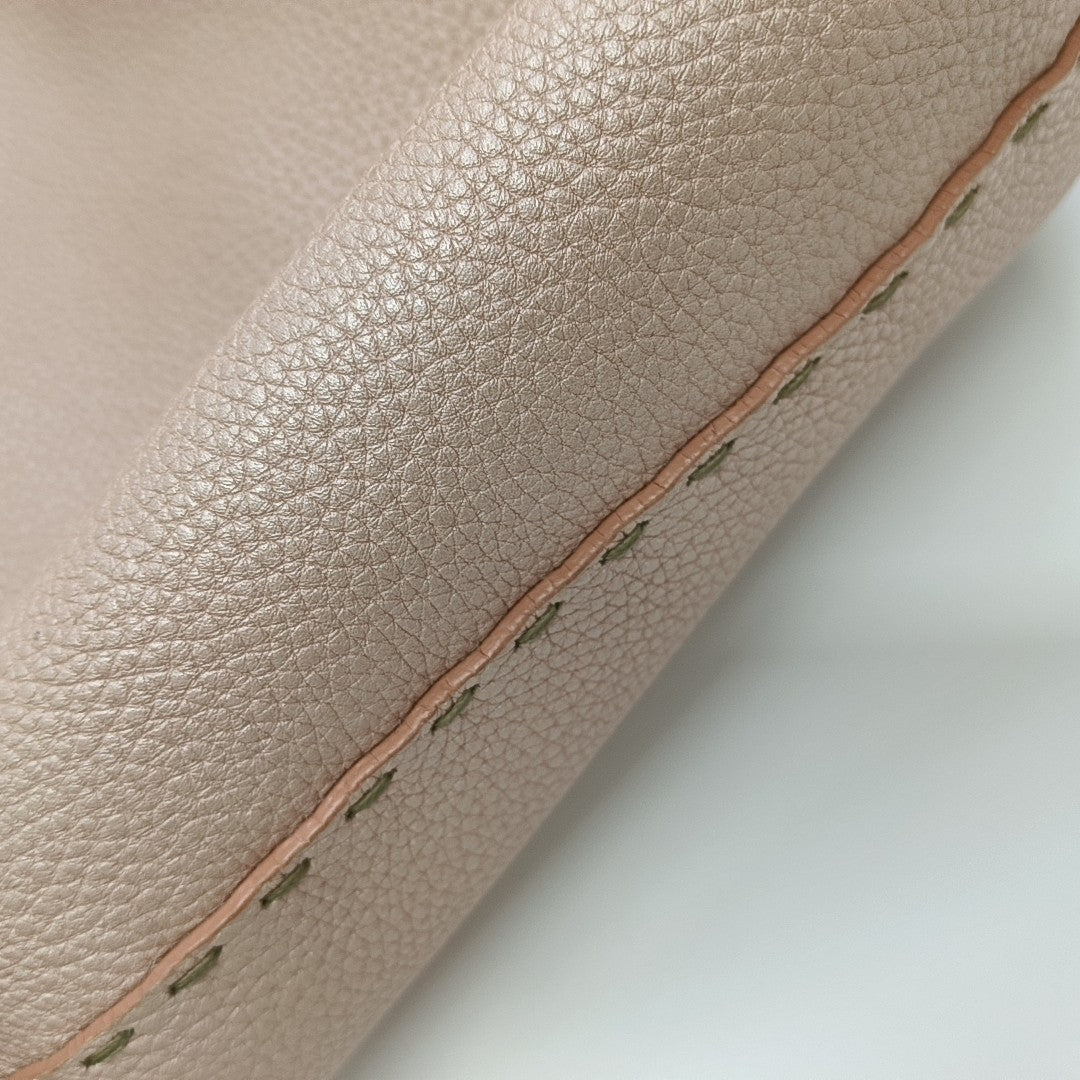 Calfskin Shoulder Bag Pink