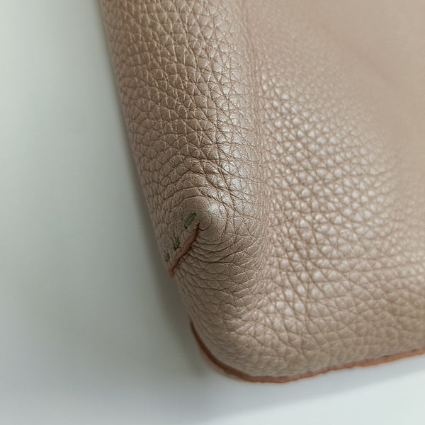 Calfskin Shoulder Bag Pink