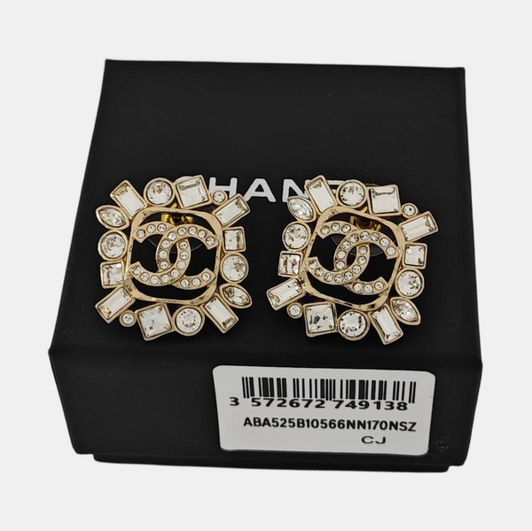 Authenticated pre-owned  CC Stud Gold-tone Metal Earring - Earrings at Looply
