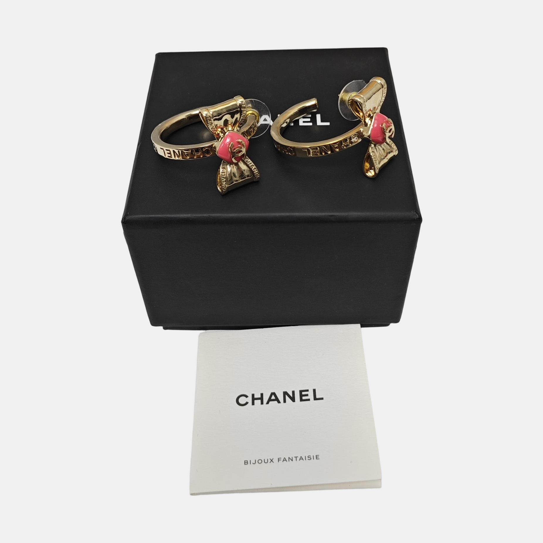 Authenticated pre-owned  Gold-tone Metal Gold Earring - Earrings at Looply