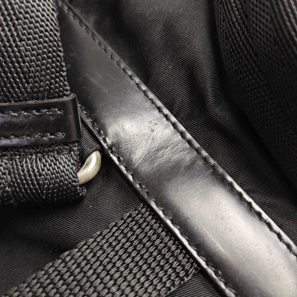 Vela Small Nylon Black