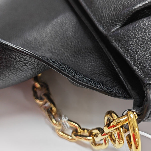FAVORITE Calfskin Black