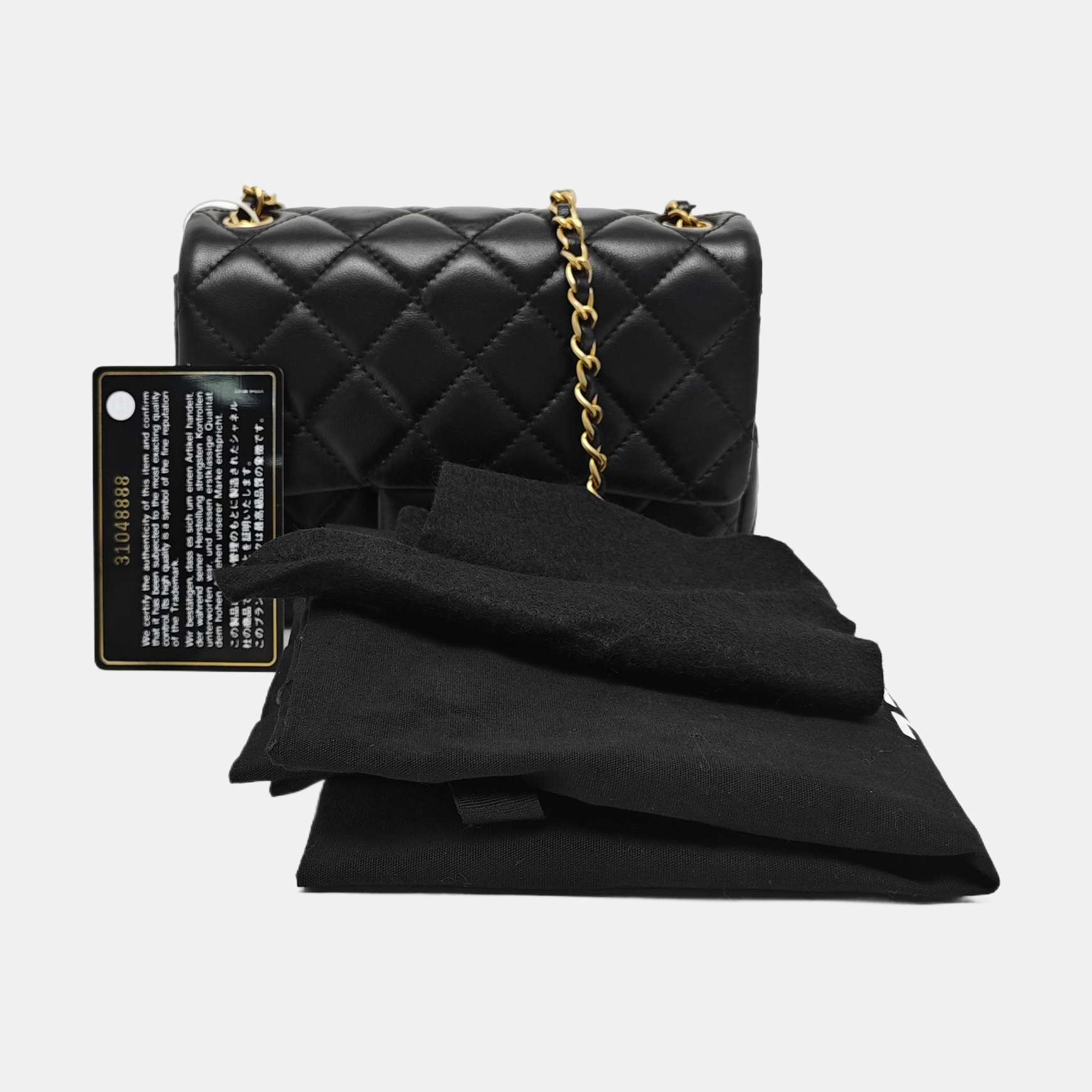 CLASSIC FLAP Mini Quilted Lambskin Black
