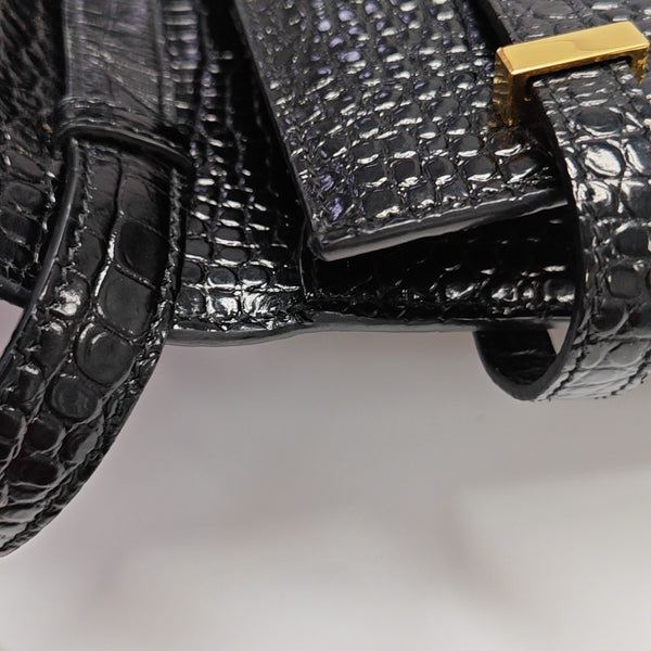 MANHATTAN Medium Calfskin Black