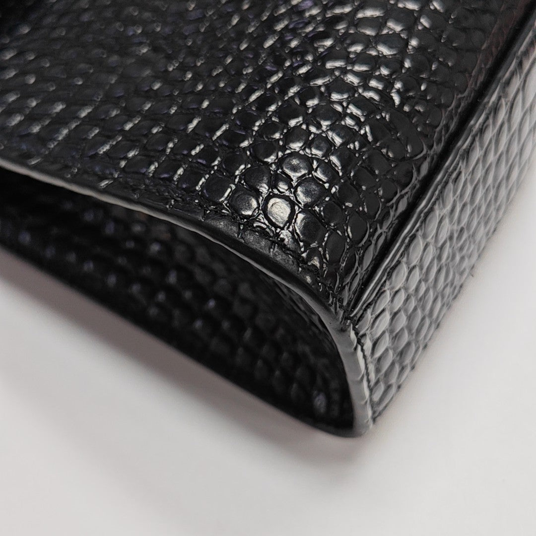 MANHATTAN Medium Calfskin Black
