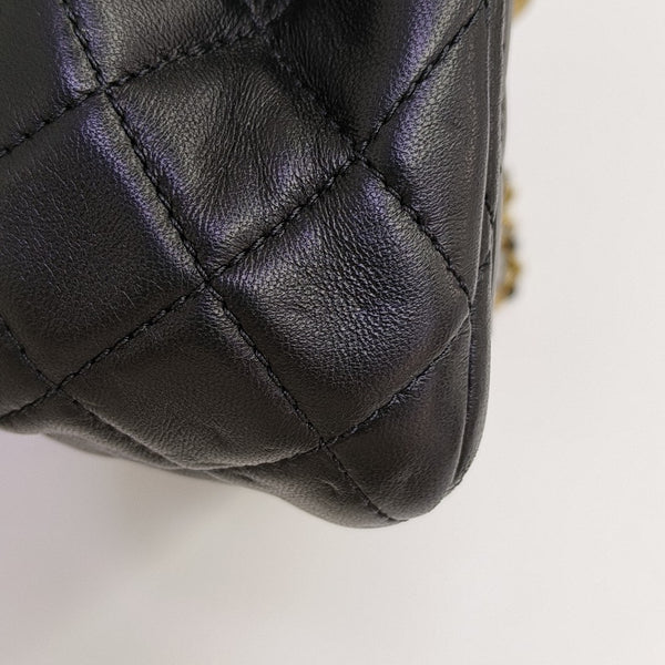 CLASSIC FLAP Mini Quilted Lambskin Black