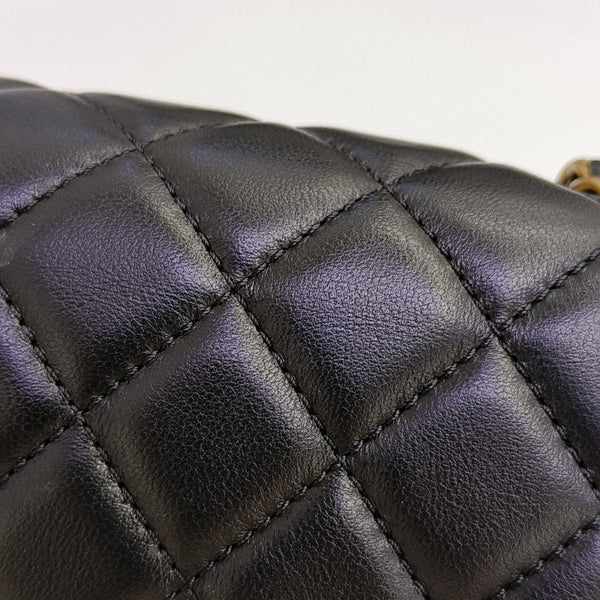 CLASSIC FLAP Mini Quilted Lambskin Black