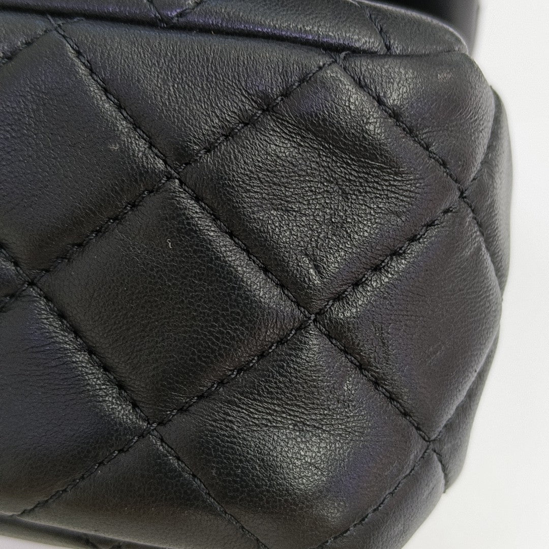 CLASSIC FLAP Mini Quilted Lambskin Black
