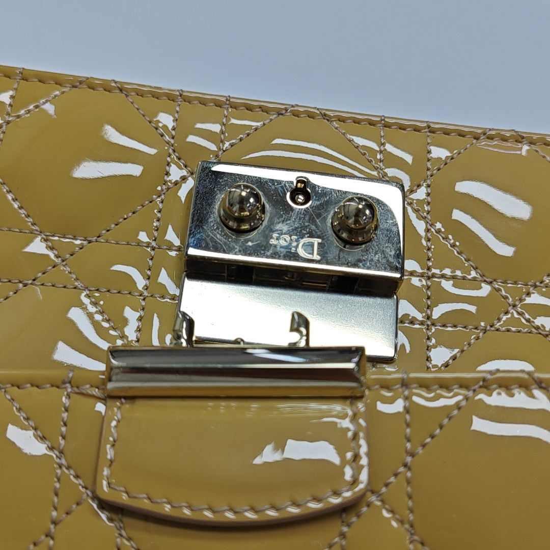 Rendez-Vous Cannage Patent Leather Yellow
