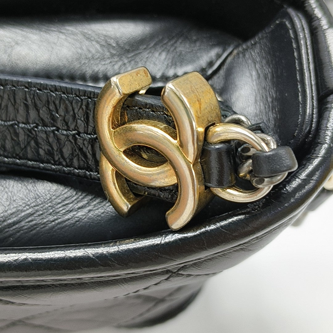GABRIELLE Small Quilted Vintage Calf Black
