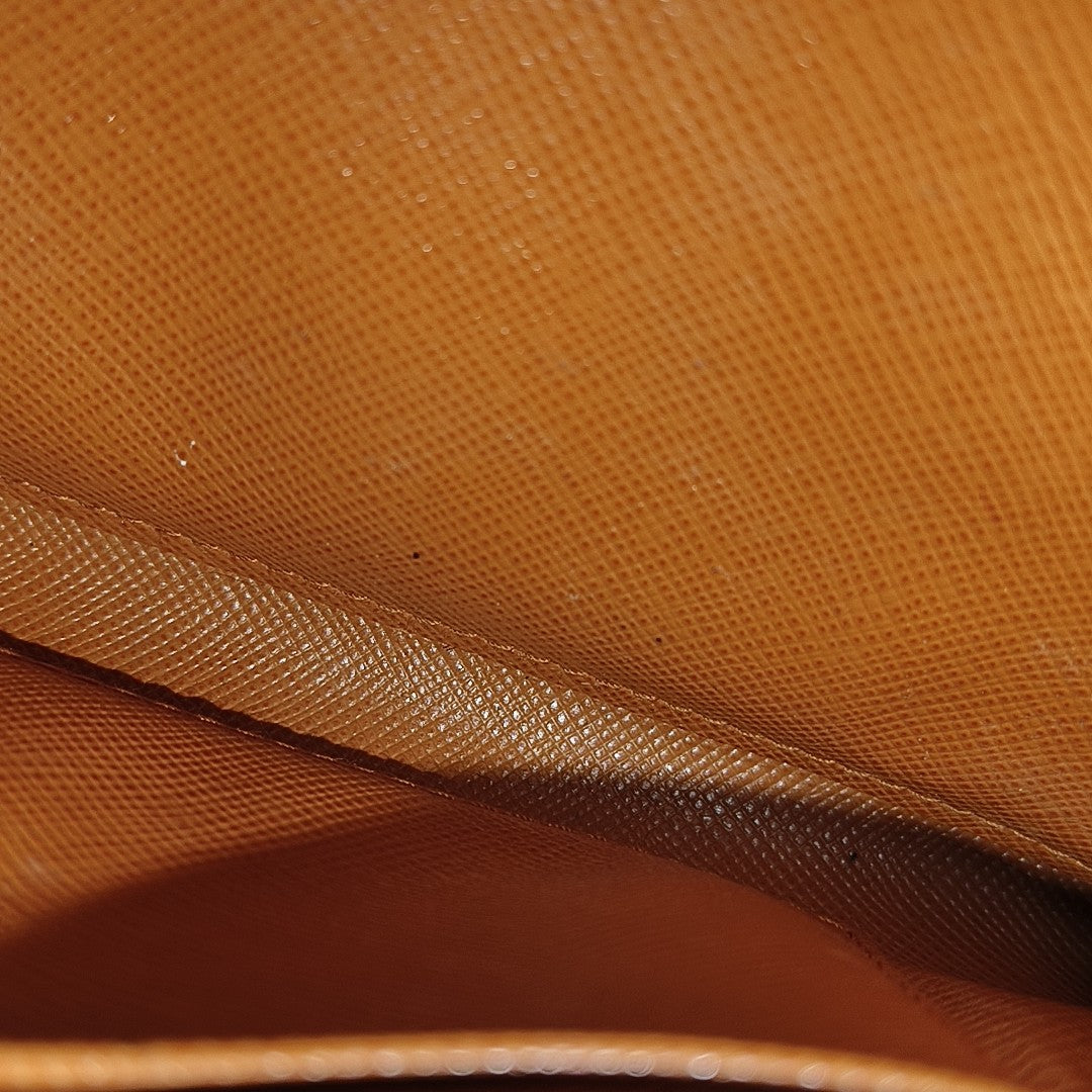 Calfskin Shoulder Bag Red