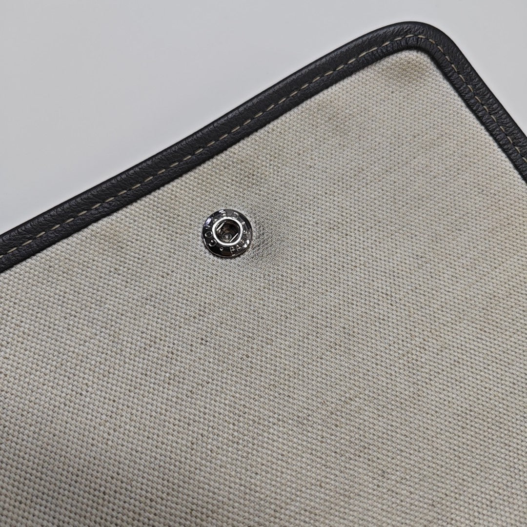 Plumet Coated Canvas Gray