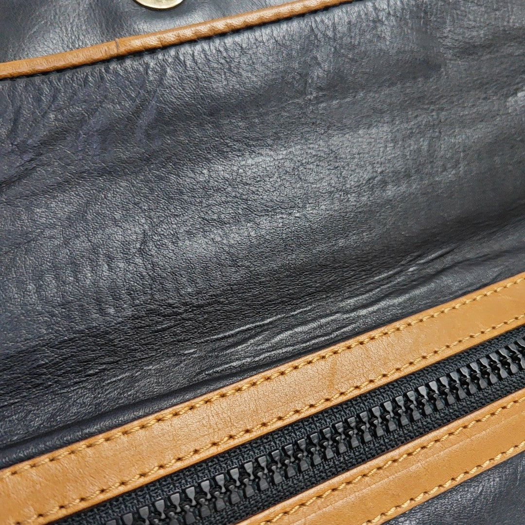 MACADAM CLUTCHES Calfskin Black