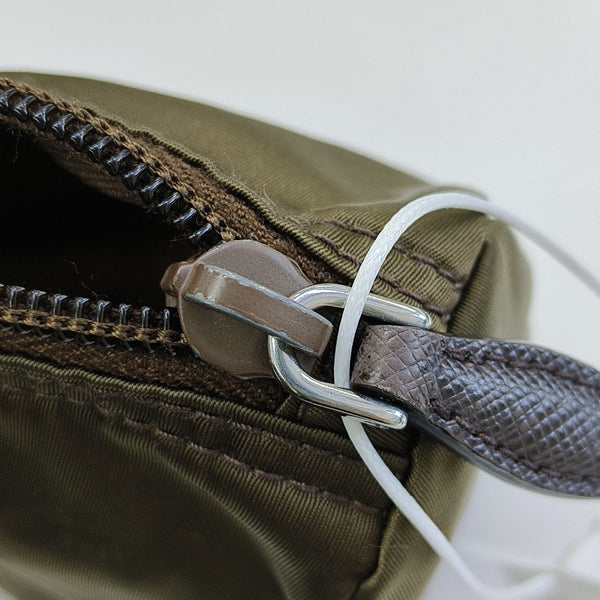 Nylon Clutch Green