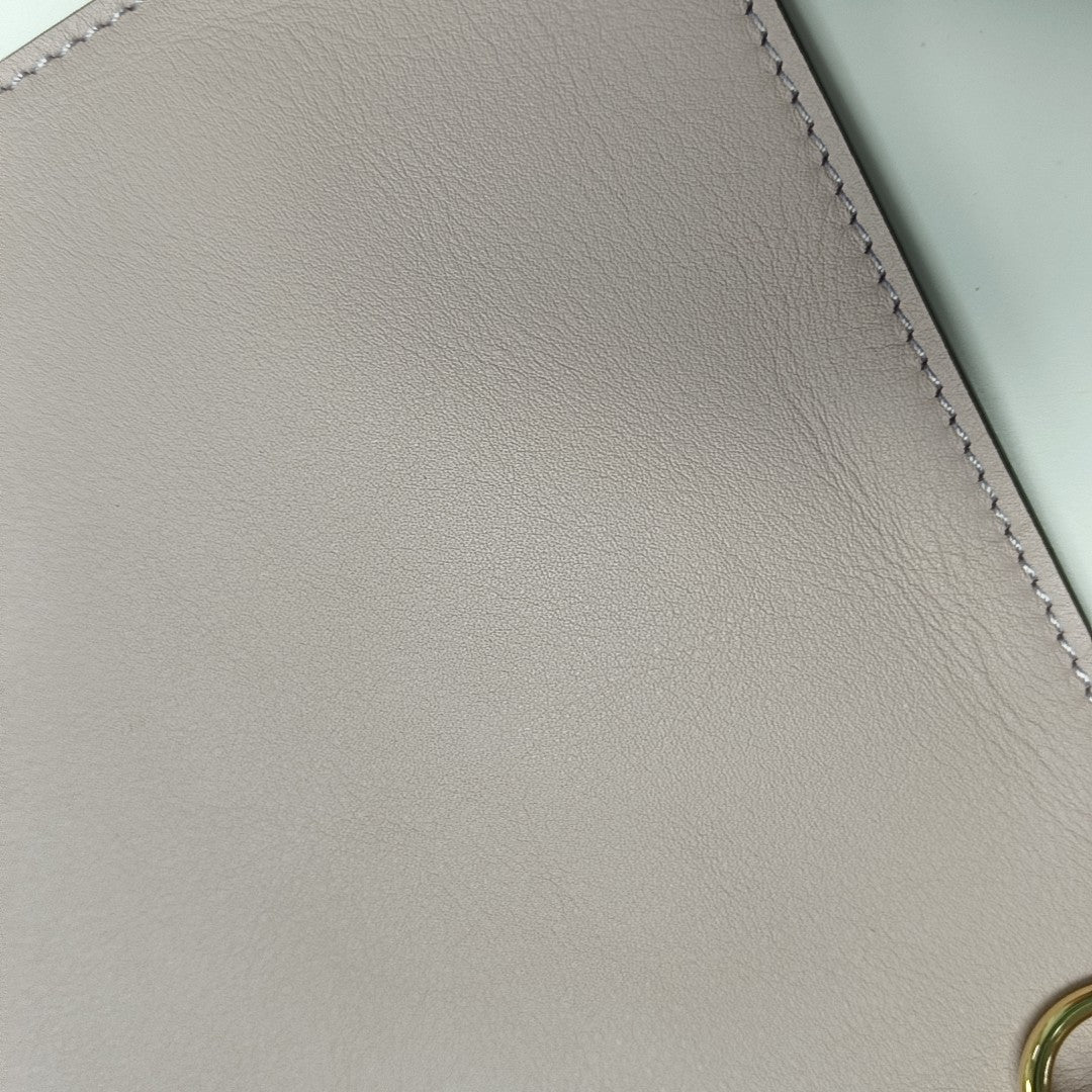 Calfskin Clutch Pink