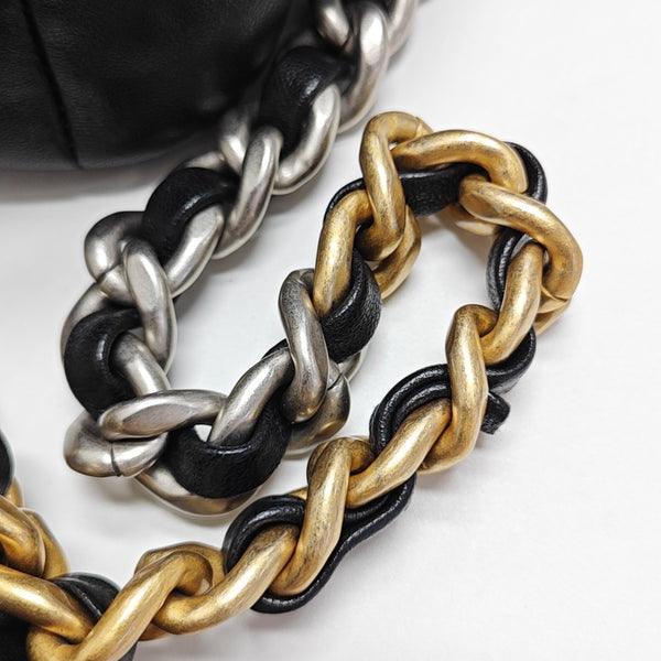 CHANEL 19 Small Quilted Lambskin Black