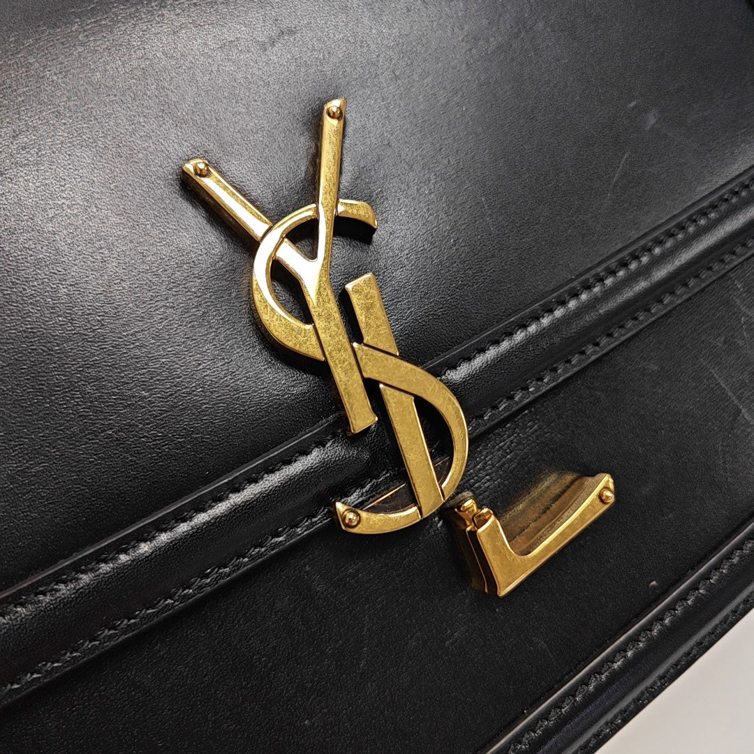 SOLFERINO Medium Calfskin Black
