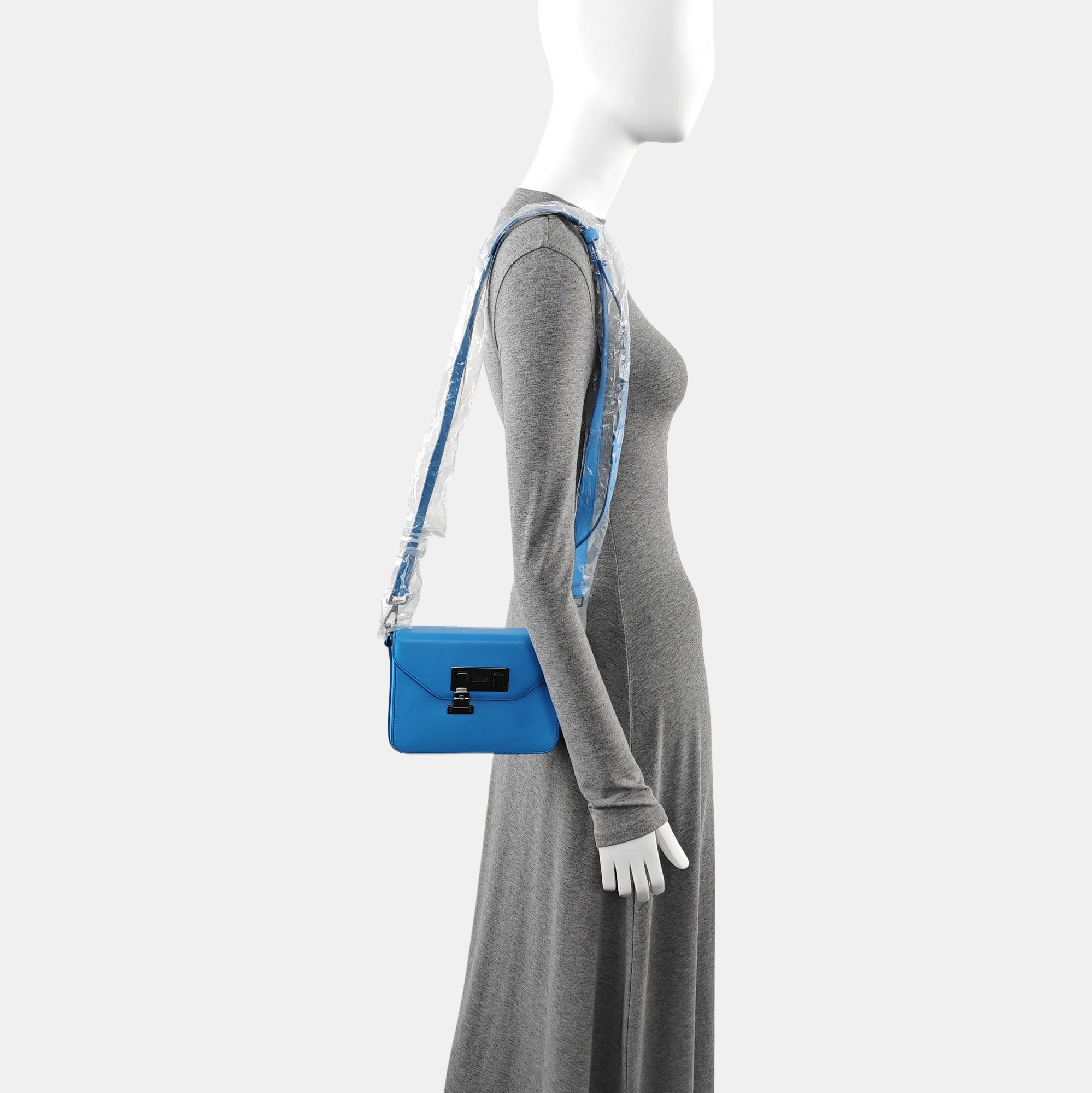 Lock Calfskin Blue