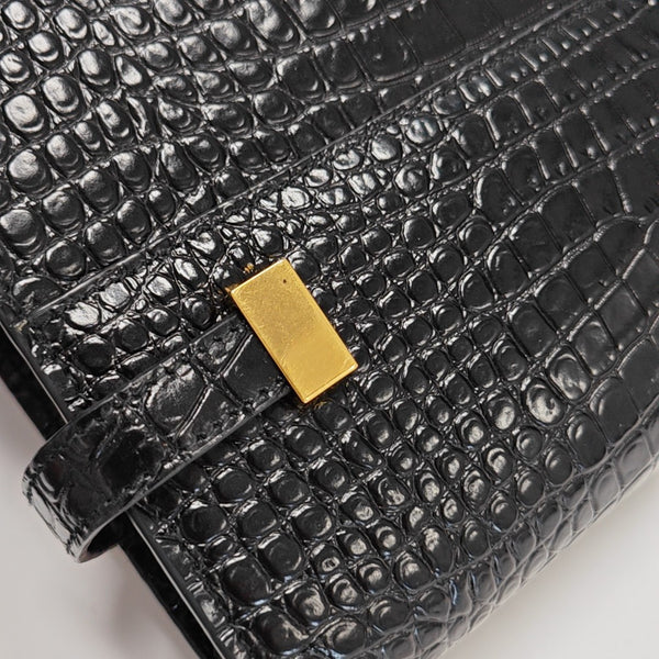 MANHATTAN Medium Calfskin Black