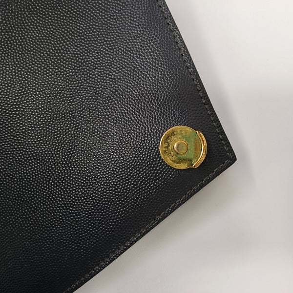 ENVELOPE Medium Quilted Calfskin Gray