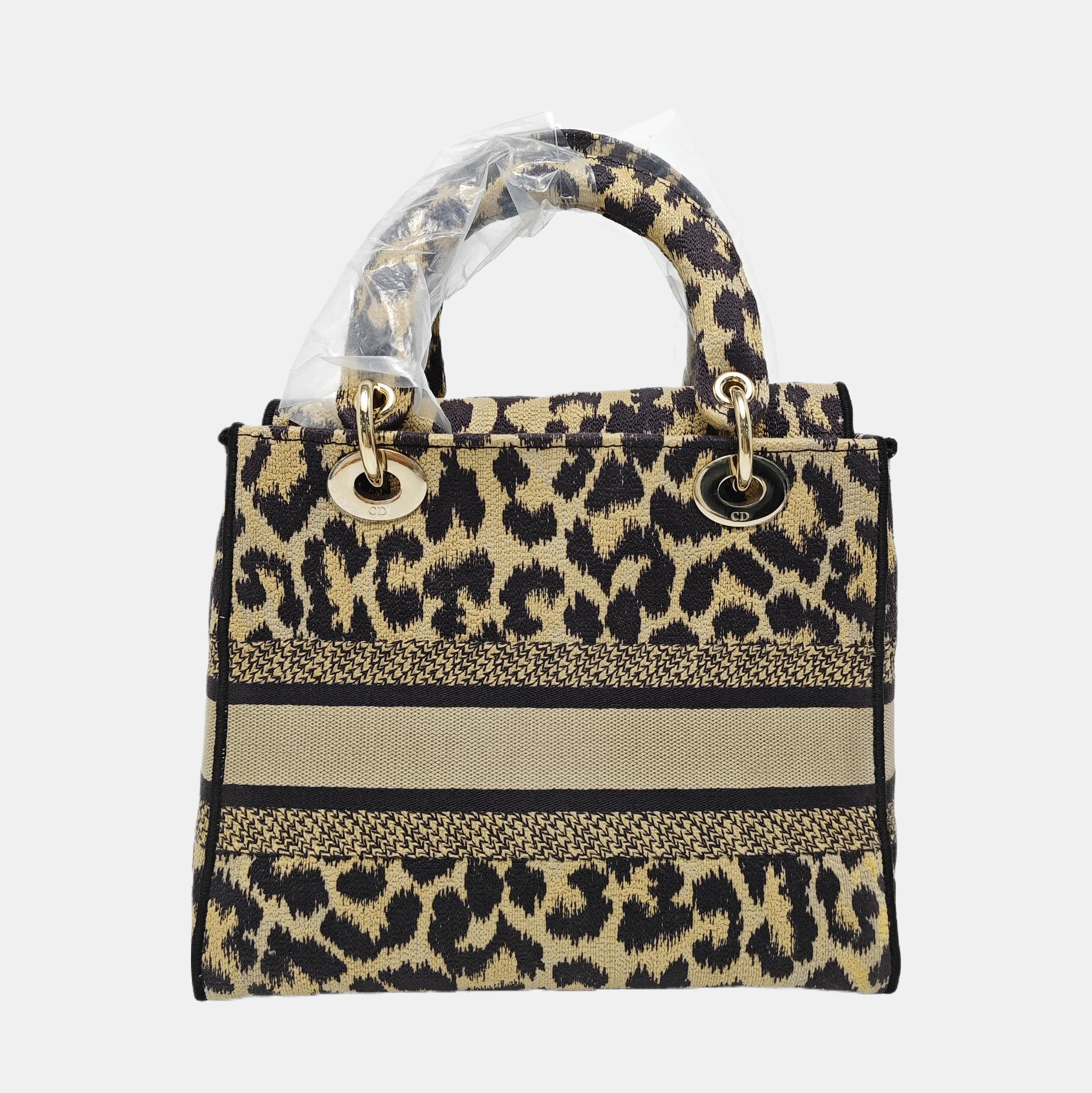 Lady Dior Medium Fabric Beige