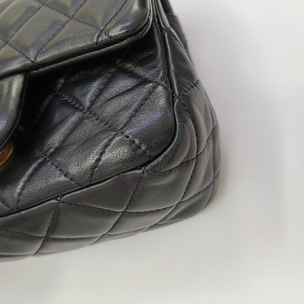 CLASSIC FLAP Mini Quilted Lambskin Black