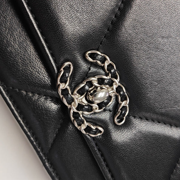 CHANEL 19 Small Quilted Lambskin Black