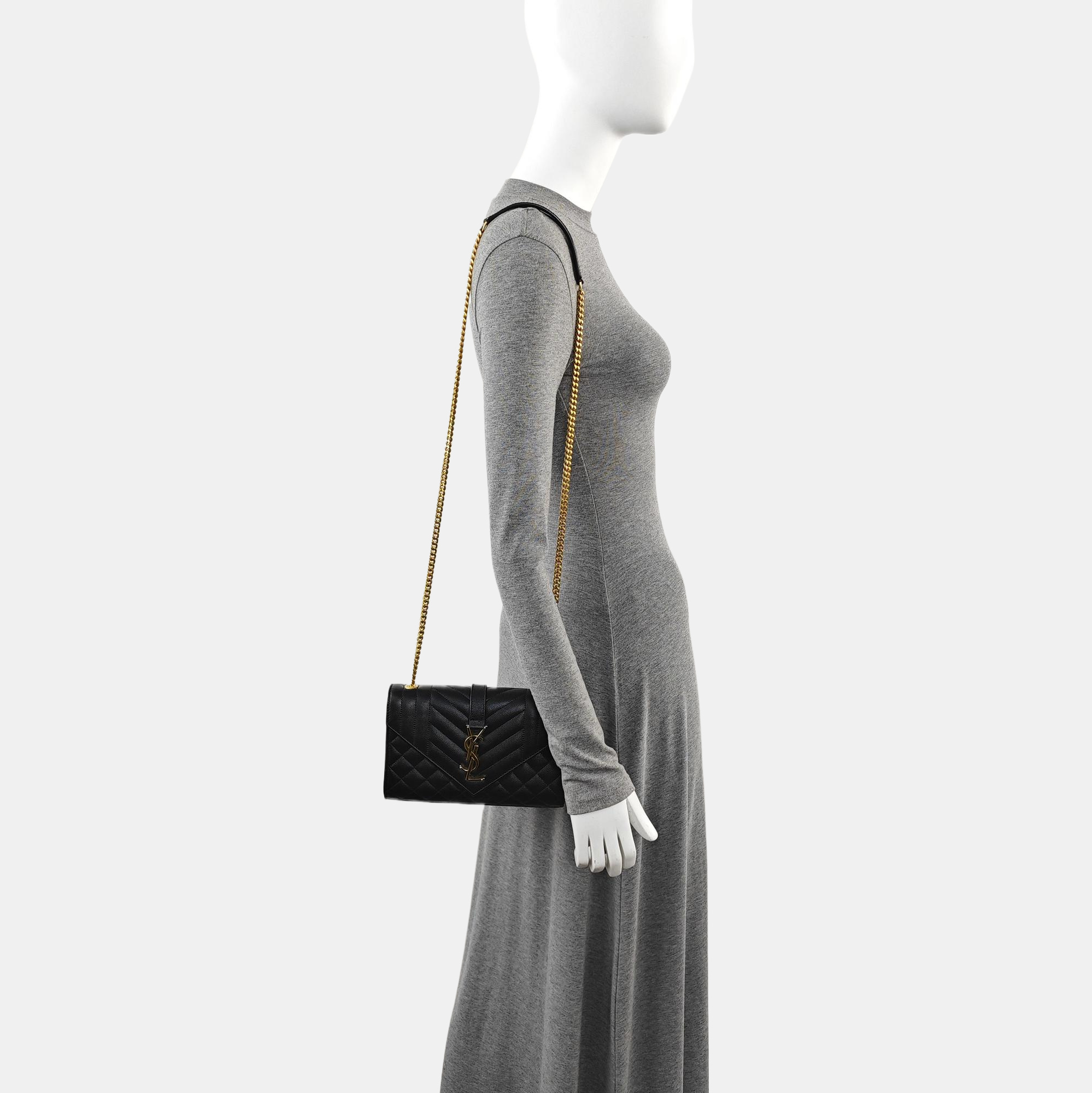 ENVELOPE Small Chevron Calfskin Black