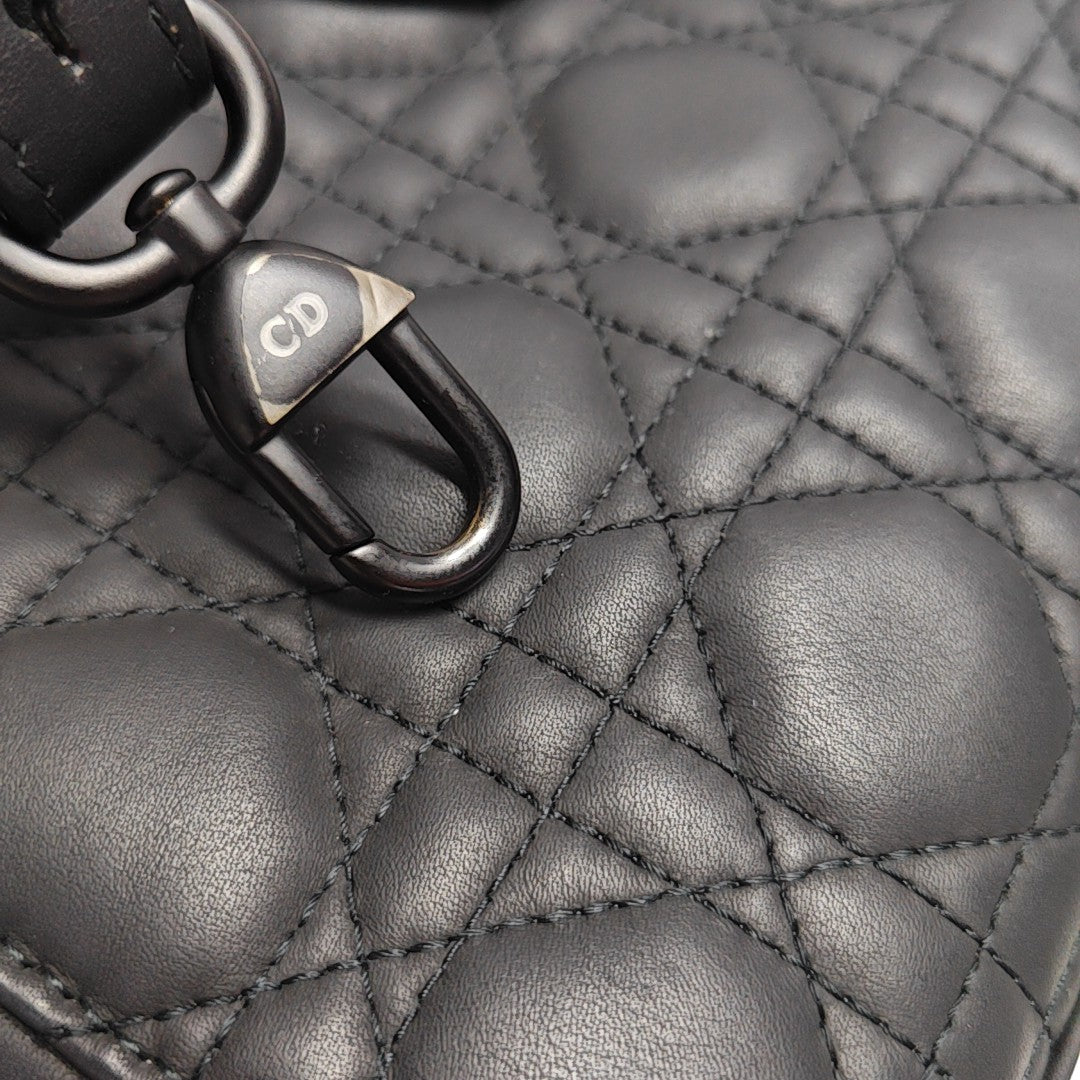 Lady Dior Small Cannage Calfskin Black