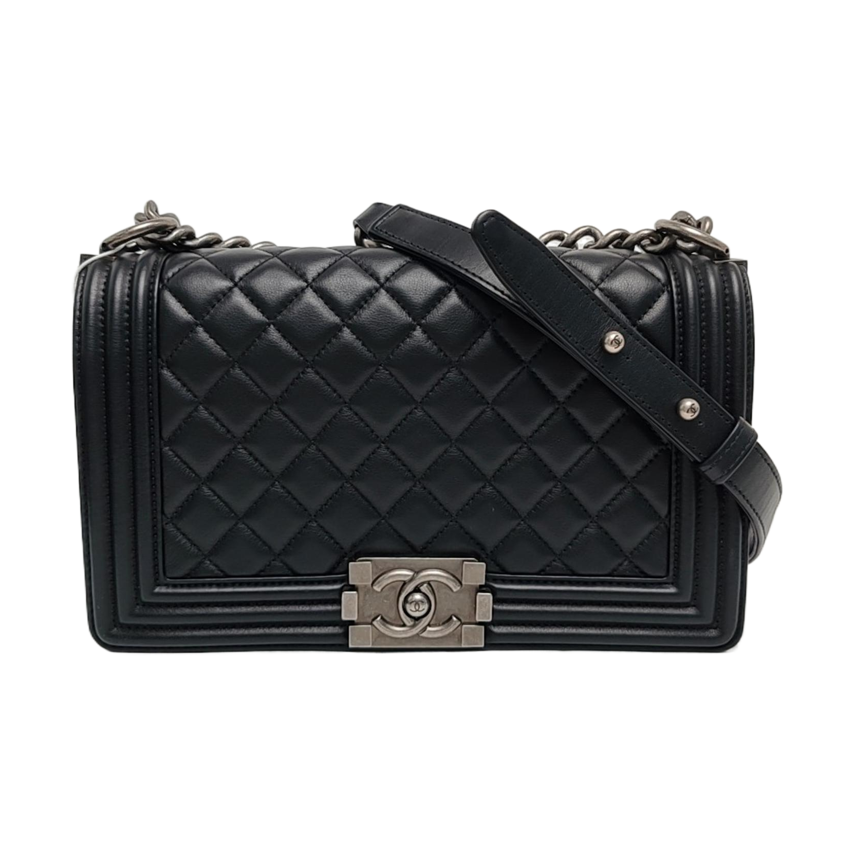 BOY CHANEL Medium Quilted Calfskin Black