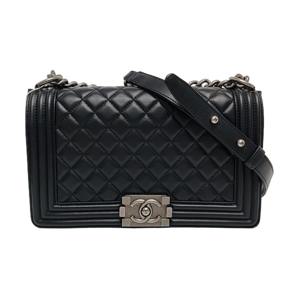 BOY CHANEL Medium Quilted Calfskin Black
