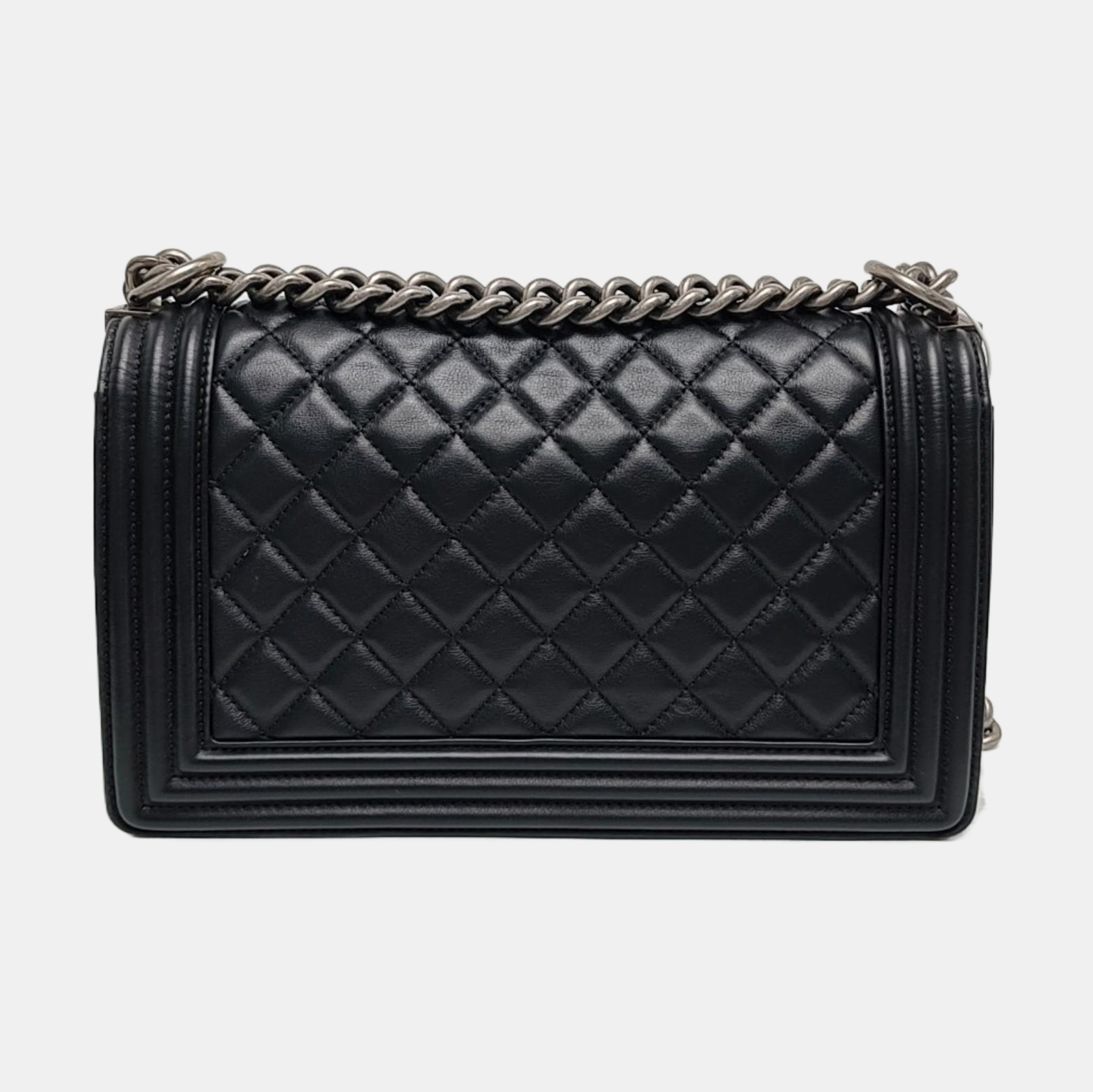BOY CHANEL Medium Quilted Calfskin Black