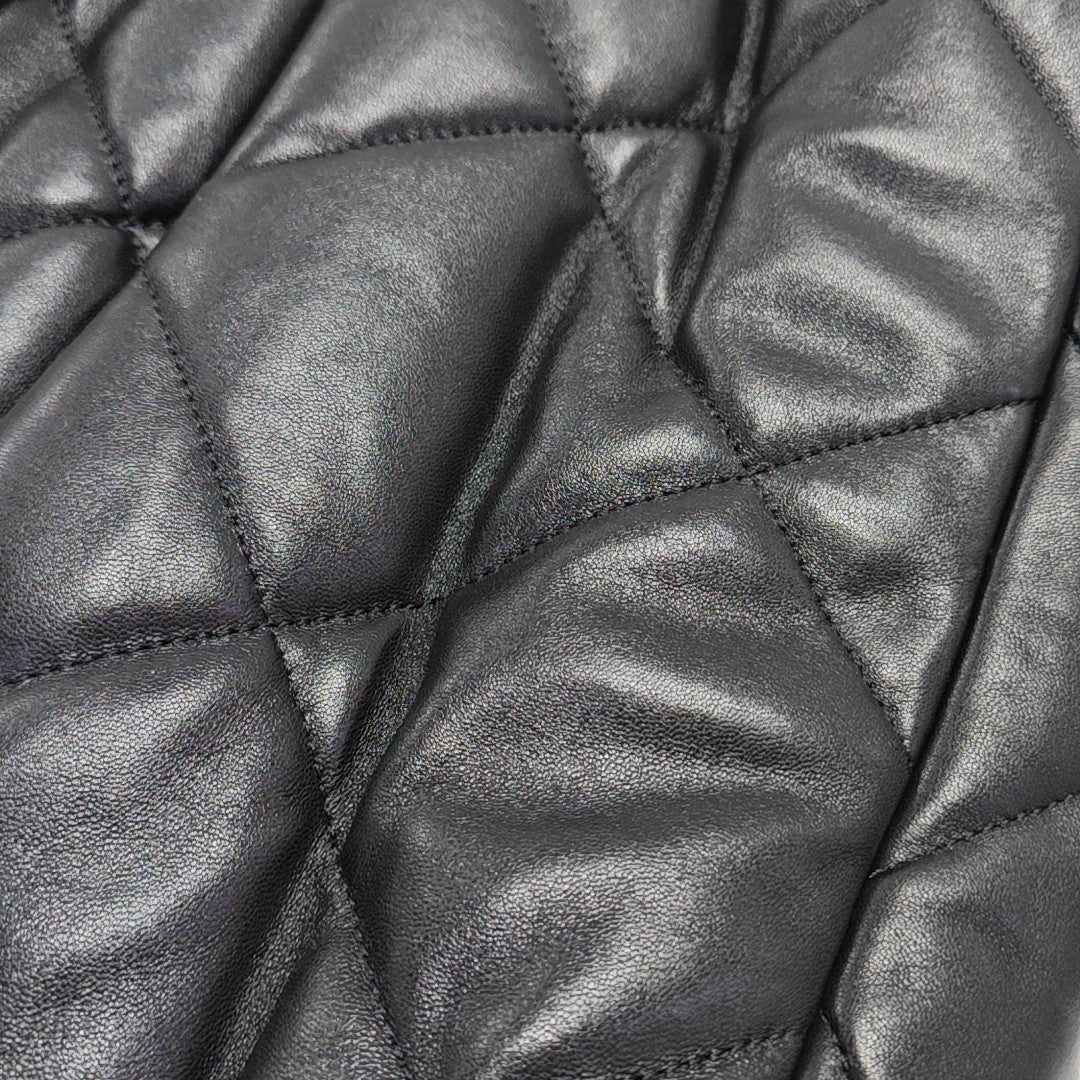 CHANEL 19 Small Quilted Lambskin Black