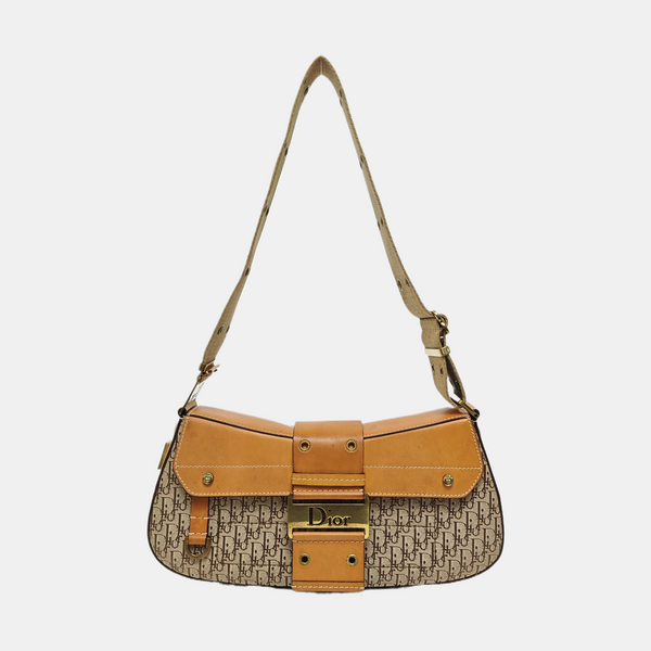 Street Chic Canvas Beige