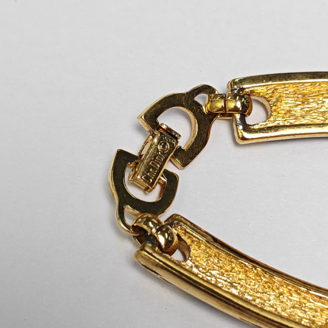Authenticated pre-owned  Gold-tone Metal Synthetic Crystal Gold Necklace - Necklace at Looply