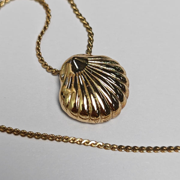 Authenticated pre-owned  Gold-tone Metal Gold Necklace - Necklace at Looply